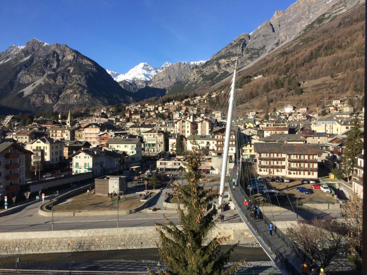 Апартаменты Pista Stelvio Loft Lumiere Бормио Экстерьер фото